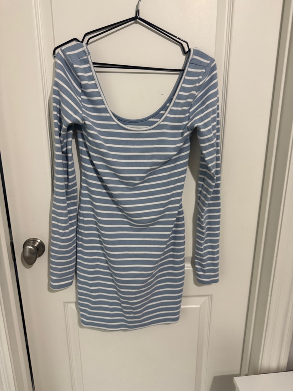 American Eagle Outfitters Blue and White Striped Scoop-Neck Long Sleeve Dress
